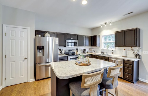 Mauldin House | Playroom & Home Office: Family Retreat in Mauldin!