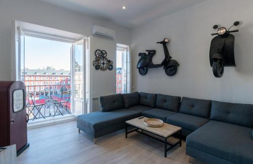 Sol Apartment | PLAZA MAYOR groups by MONARO*