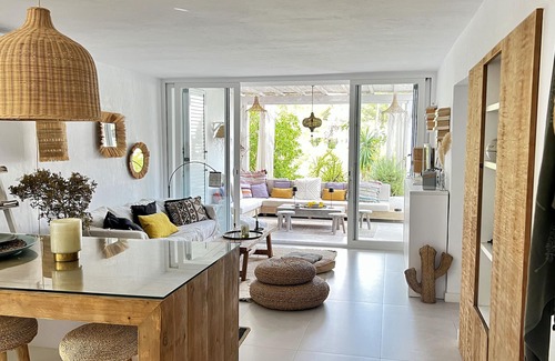 Cala Vadella Apartment | Pleasant 2-bedroom apartment, large terrace, walking distance to the beach, shared swimming pool.