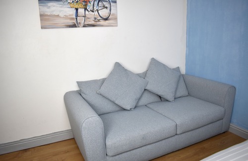 Bordesley Apartment | Pleasant Apartment in City Center
