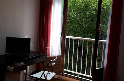 Evreux Apartment | PLEASANT F2 APARTMENT CLOSE TO THE STATION AND THE CITY CENTER