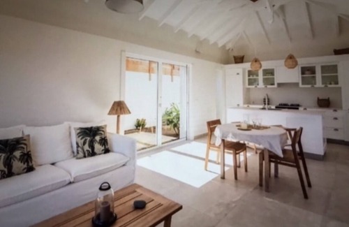 Saint-Jean House | Pleasant, quiet villa five minutes' walk from the beach of st Jean🌴