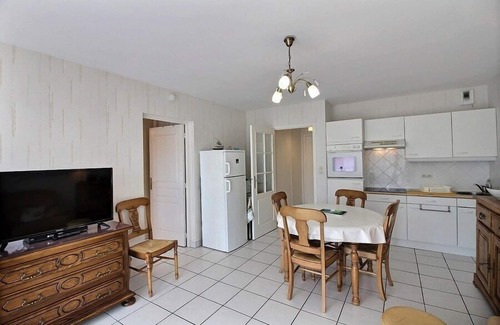 Berck-sur-Mer Apartment | PLEIADE 11: 2-person apartment in city center with private parking.