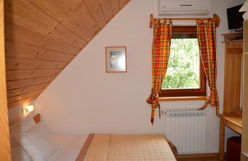 Mukinje House | Plitvice Miric Inn