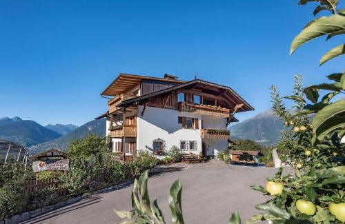 Schenna Apartment | Plunerhof