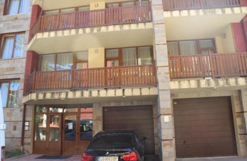 Maritsa Apartment | PM Services Sequoia Apartment