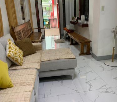 Anilao House | PMPJ Staycation