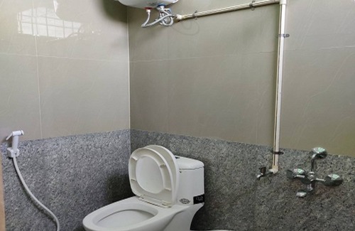 Bharathidasan Nagar Hotel | PN Samy Residency