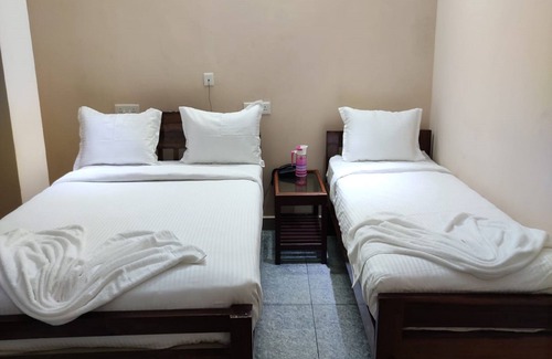 Bharathidasan Nagar Hotel | PN Samy Residency