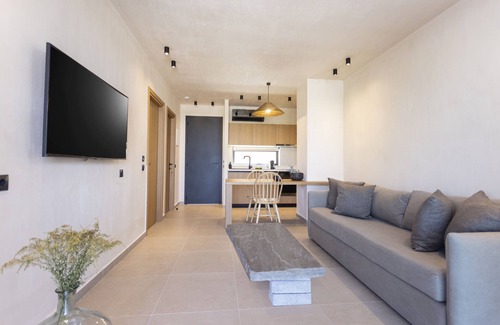 Paliouri House | Pnoes Luxury Suites