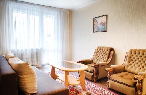 Dzerzhyns'kyi District Apartment | Pobedy avenue