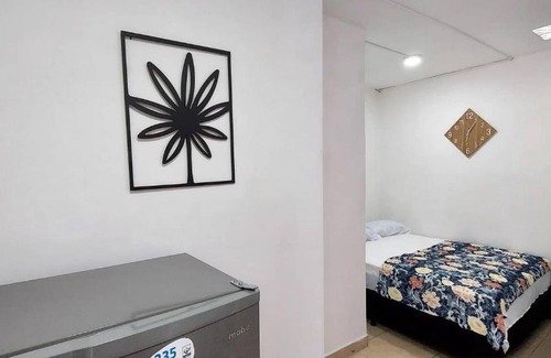El Poblado Apartment | Poblado Manila 150MB - Autocheckin