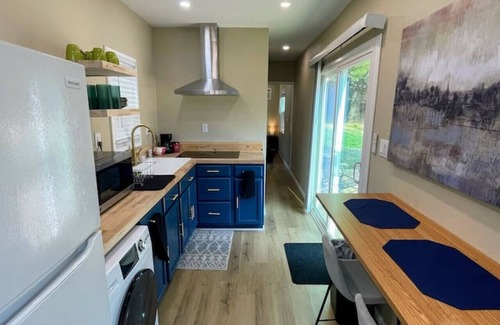 Nacogdoches House | Pod in the Piney Woods