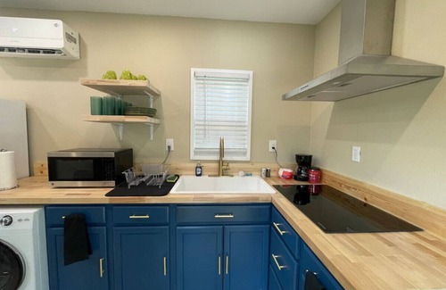 Nacogdoches House | Pod in the Piney Woods