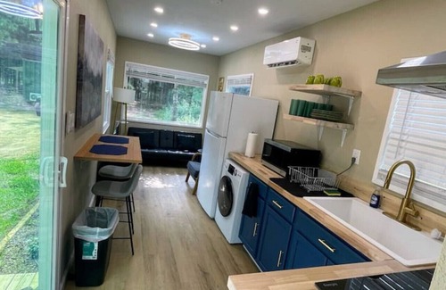 Nacogdoches House | Pod in the Piney Woods