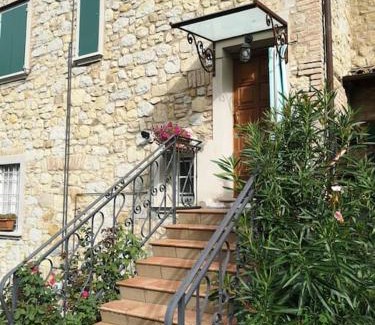 Vergato Apartment | PODERE P RATIZZOLI II Piano