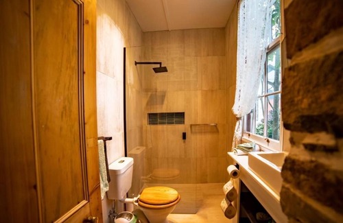 Stanley House | Poet's Cottage