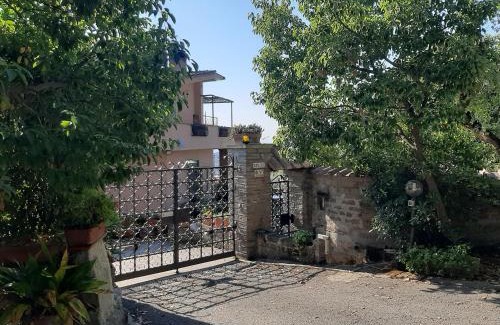 Morlupo Apartment | Poggio della Roverella Country House