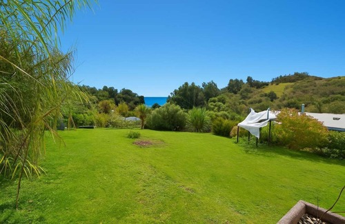 Pohara House | Pohara Valley Retreat - Modern & Relaxing Stay