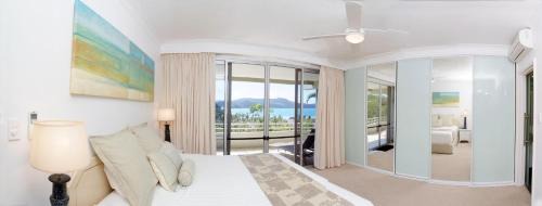 Hamilton Island Apartment | Poinciana 112 Bedrooms x3 Free Buggy
