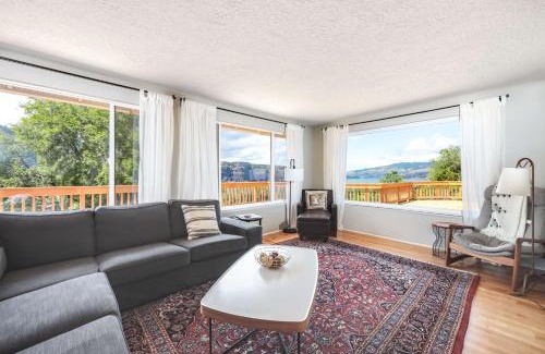 Lyle House | Point Lyle home