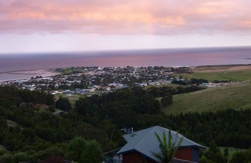 Apollo Bay Villa | Point of View Villa 1 of 5 Absolute Ocean Views
