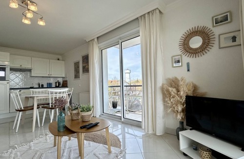 Le Crotoy Apartment | Pointe de Sel, 4-person apartment with marina view