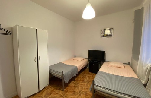 Bialoleka House | Pokoje Warszawa Modlinska 267 No 2
