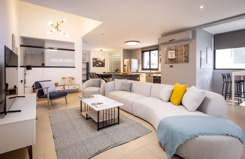 Netanya Villa | Poleg Serenity Villa by Sea N' Rent