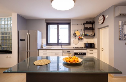 Netanya Villa | Poleg Serenity Villa by Sea N' Rent