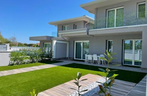 Lido delle Nazioni Villa | Polinesia 4