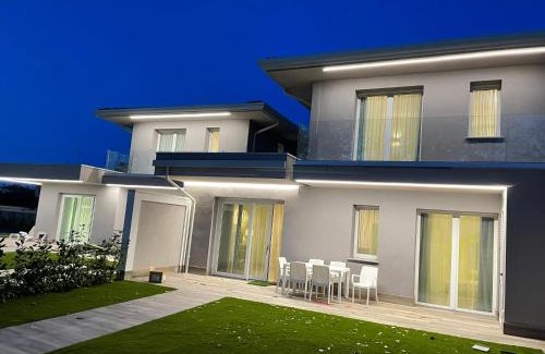 Lido delle Nazioni Villa | Polinesia 4
