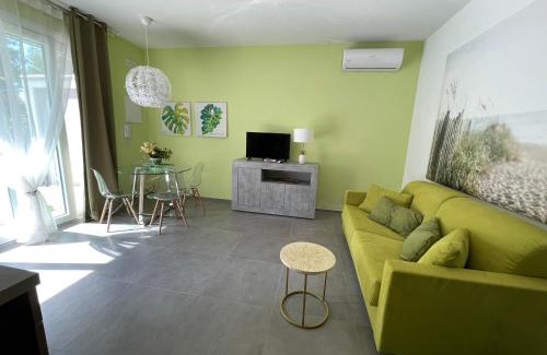 Lido delle Nazioni Villa | Polinesia 4