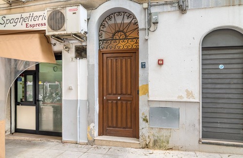 Borgo Vecchio Apartment | Politeama Glamour - Apartment with Terrace x6
