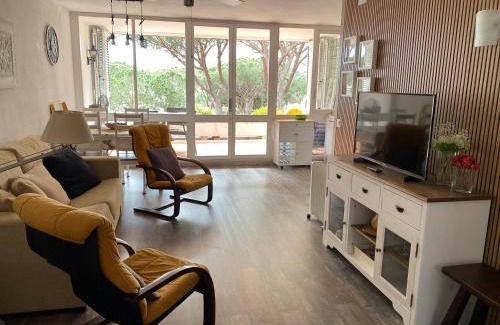 Platja d'Aro Apartment | Politur