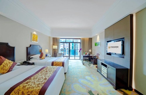 Yunyan District Hotel | Poly International Hot Spring Hotel