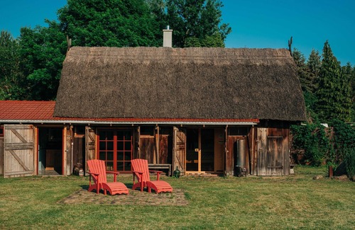 Luckow House | Pommernhaus Forsthaus Rieth on the lake, sauna, fireplace, rowing boat - large fenced-in area