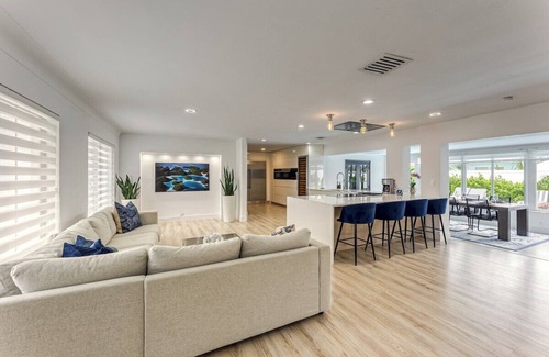 Lighthouse Point House | Pompano Beach Oasis w/Heated Pool, Close to Beach