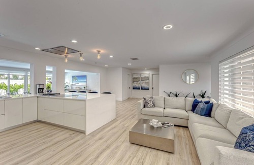 Lighthouse Point House | Pompano Beach Oasis w/Heated Pool, Close to Beach