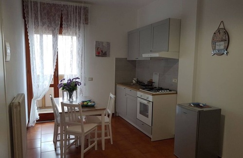 Scafati Apartment | Pompeii Apartment Suite Eliana