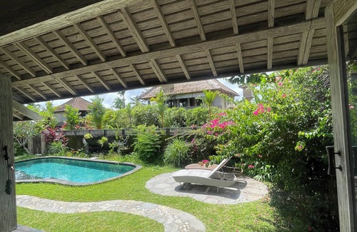 Kutuh Kaja Cabin | Pondok Mirah Villa- nRice Field Cottage With Pool – Tranquil Getaway