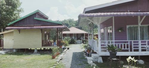 Sinabang House | Pondok Oma