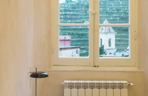 Manarola Apartment | Ponte Vecchio