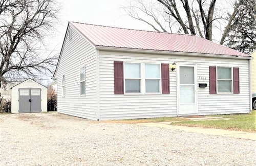 Fort Wayne House | Pontiac - Secluded Backyard, Pet Friendly