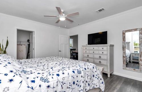 Fellowship Apartment | Pony Flat