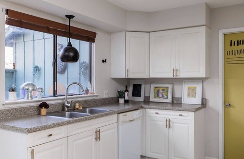East Congress House | Pool, 3 bedrooms | Artist's Retreat