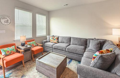 Frankford House | Pool Access and Beach Shuttle Millville Townhome!