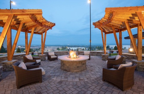 Littleton Condo | Pool Access + FREE Daily Breakfast Included. Minutes from Downtown Denver!