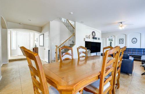 San Tan Valley House | Pool and Patio San Tan Valley Getaway!
