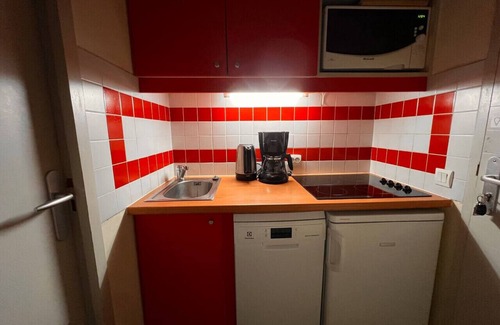 Plagne 1800 Apartment | Pool apartment, sauna, skis